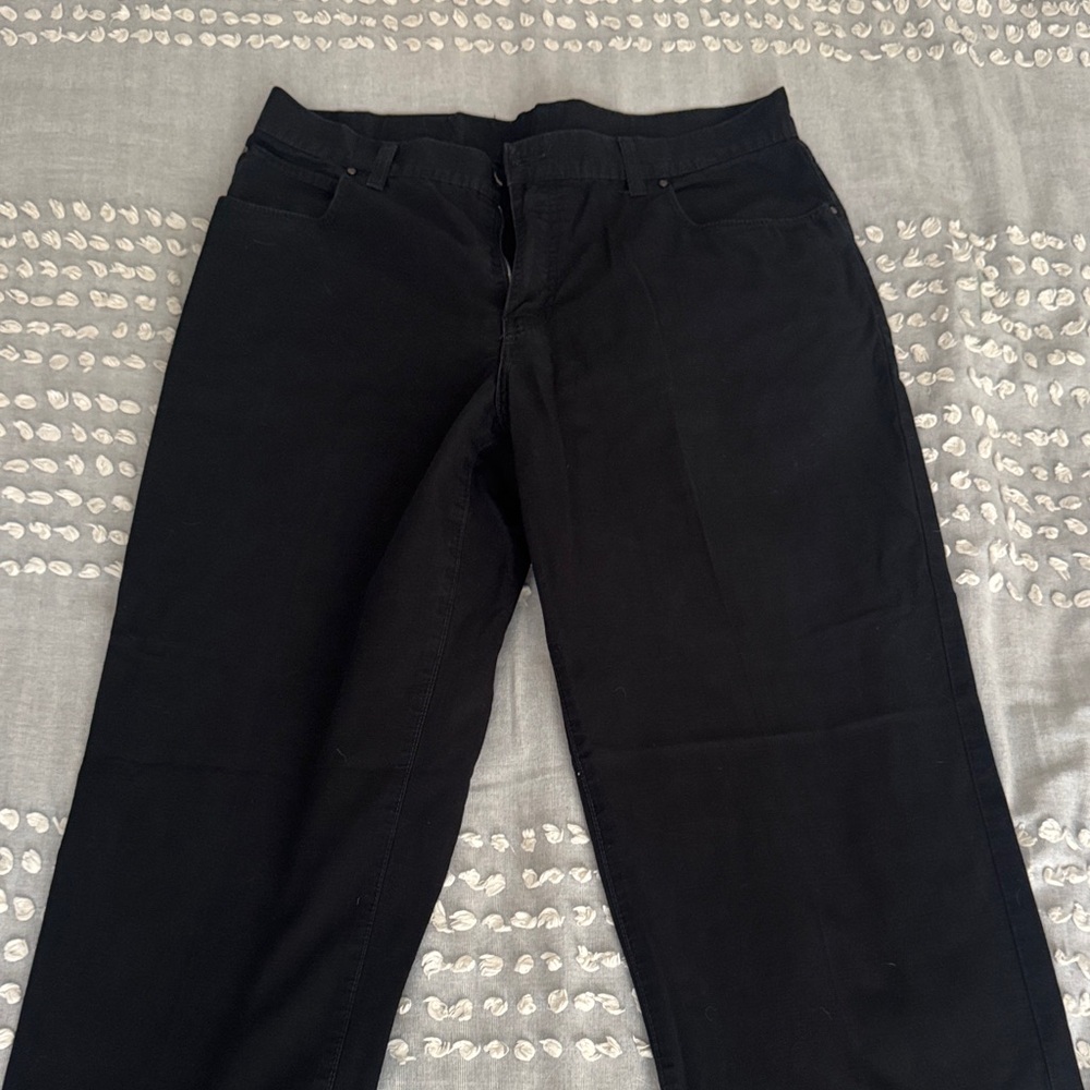 Classic Black men’s jeans